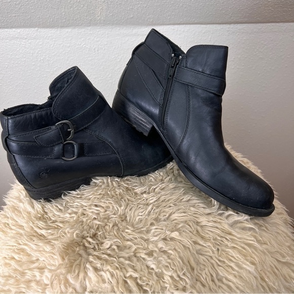 BORN SHOOTIES ANKLE BOOTS. Black- zipper openings. Buckles & Straps embellished - Picture 2 of 6